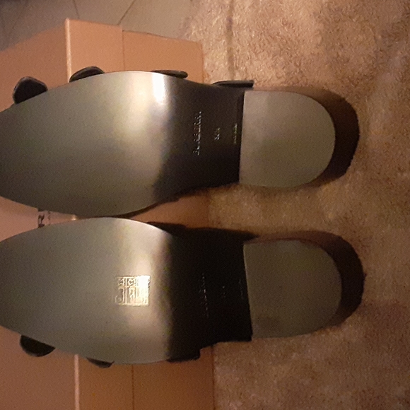 Burberry Barcroft Black Leather Sandals